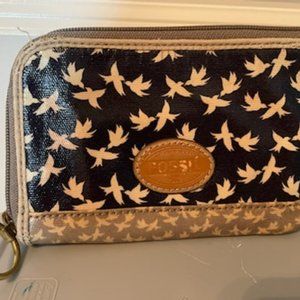 Fossil Navy Gray White Bird Printed Wristlet